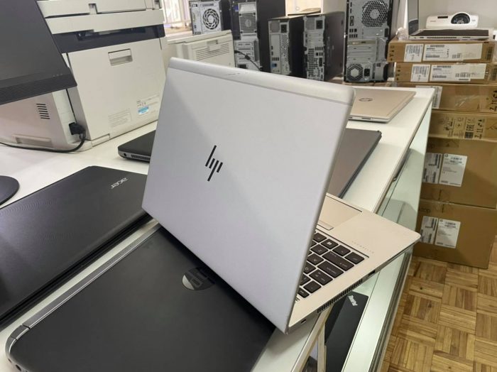 HP EliteBook 840 G5 0